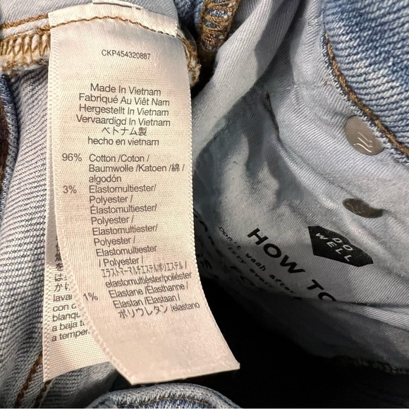 Madewell Petite The Curvy High Rise Perfect Vintage Jean Worn In Edition Size 24 - Picture 12 of 12